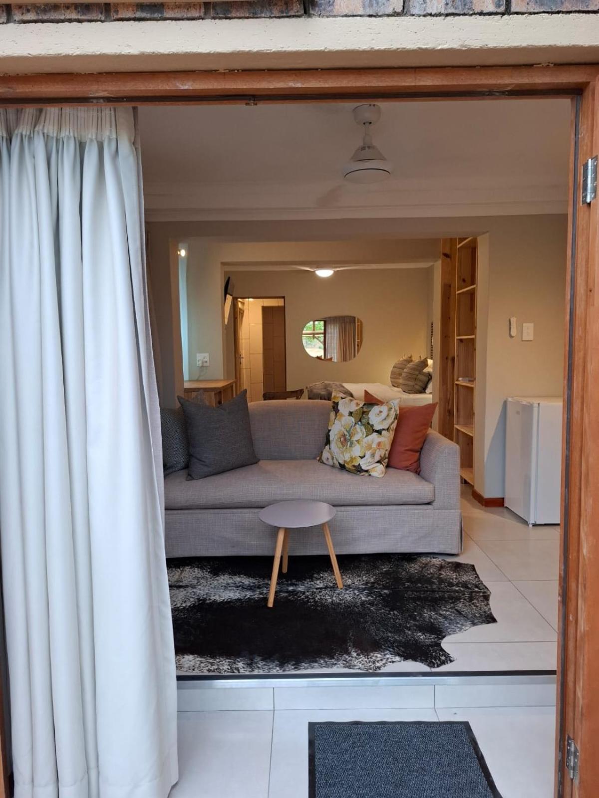 Kruger Riverside Lodge - No Load-Shedding Marloth Park Luaran gambar