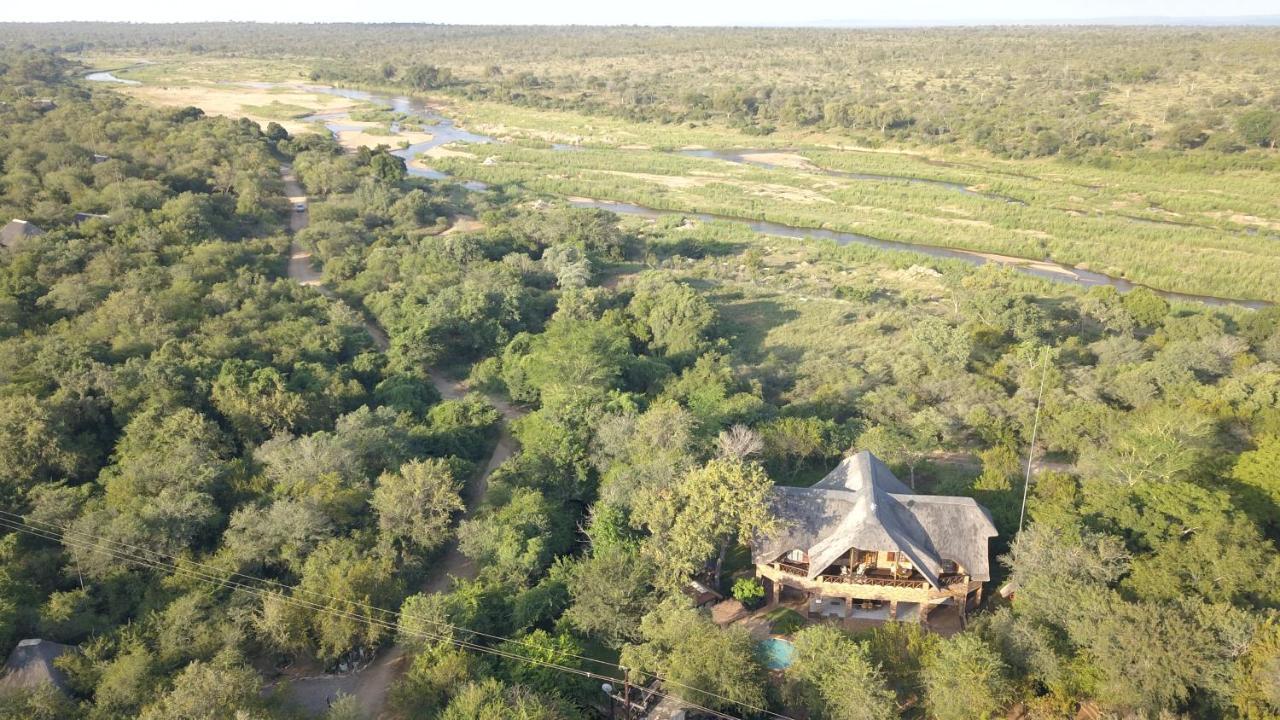Kruger Riverside Lodge - No Load-Shedding Marloth Park Luaran gambar